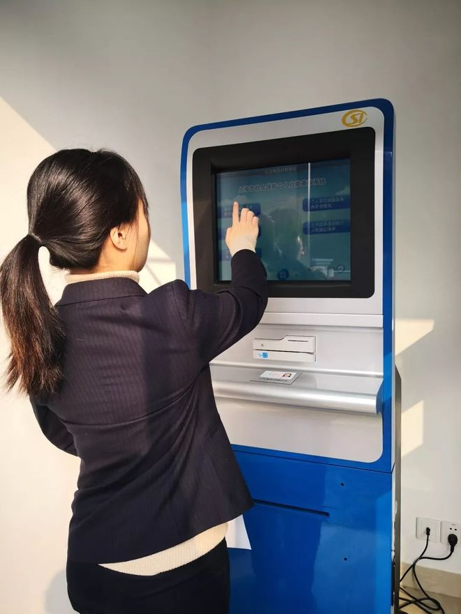 东莞24小时套医保卡回收(24小时套医保卡回收什么意思)